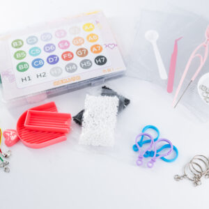 Complete strijkkralen set met kralen, patronen en sleutelhangeraccessoires