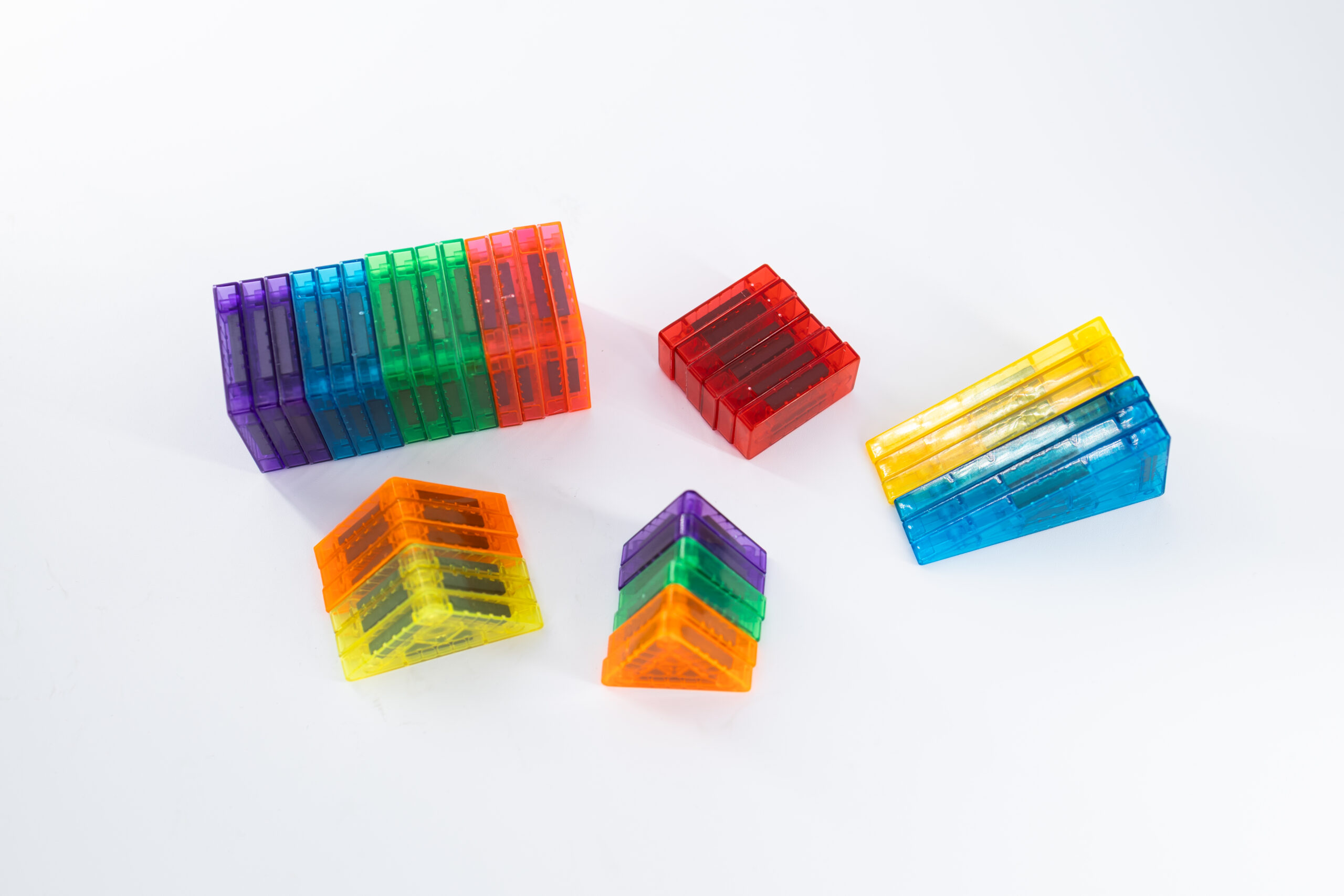 Kleurrijke magnetische bouwvormen uit de 38-delige set